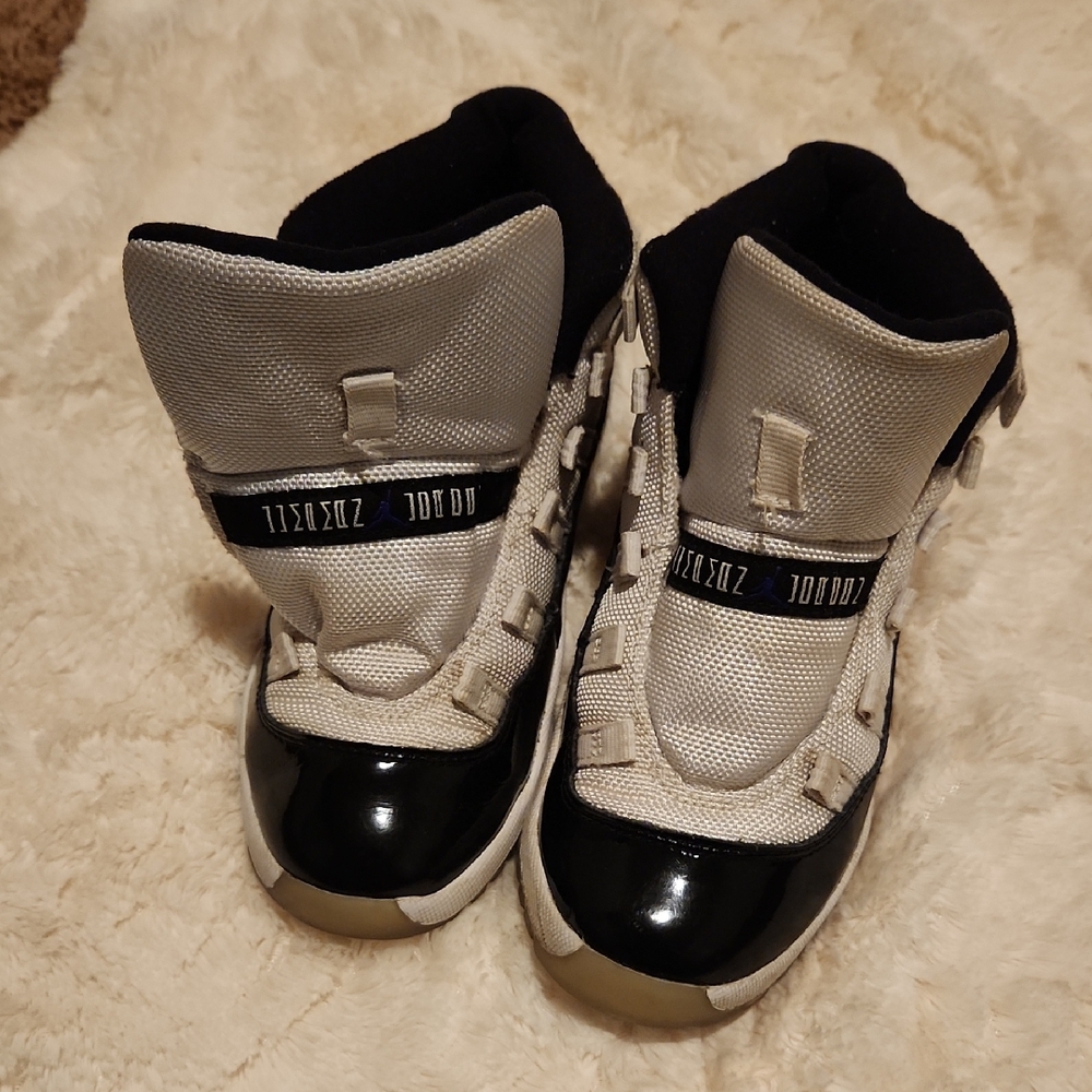 Jordan Kids Black and White Sneakers